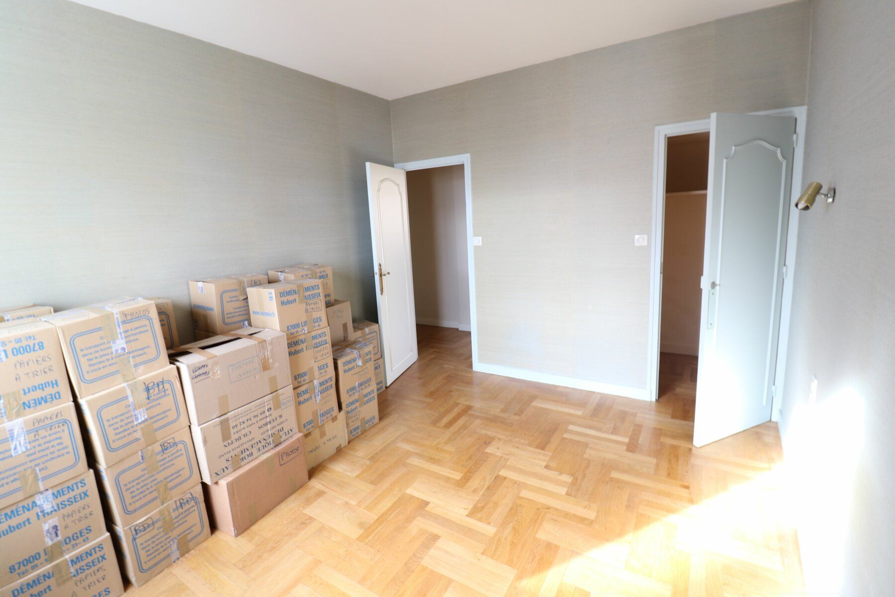 Appartement à vendre 5 134.04m2 à Limoges vignette-13