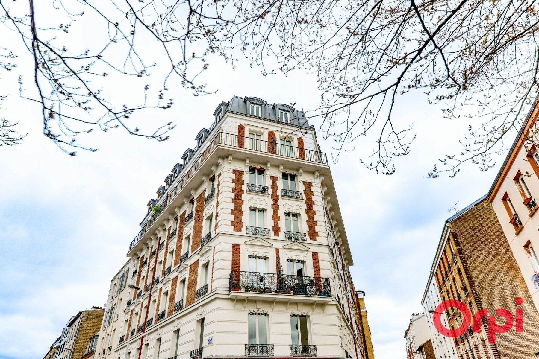 Appartement à vendre 3 50m2 à Saint-Denis vignette-1