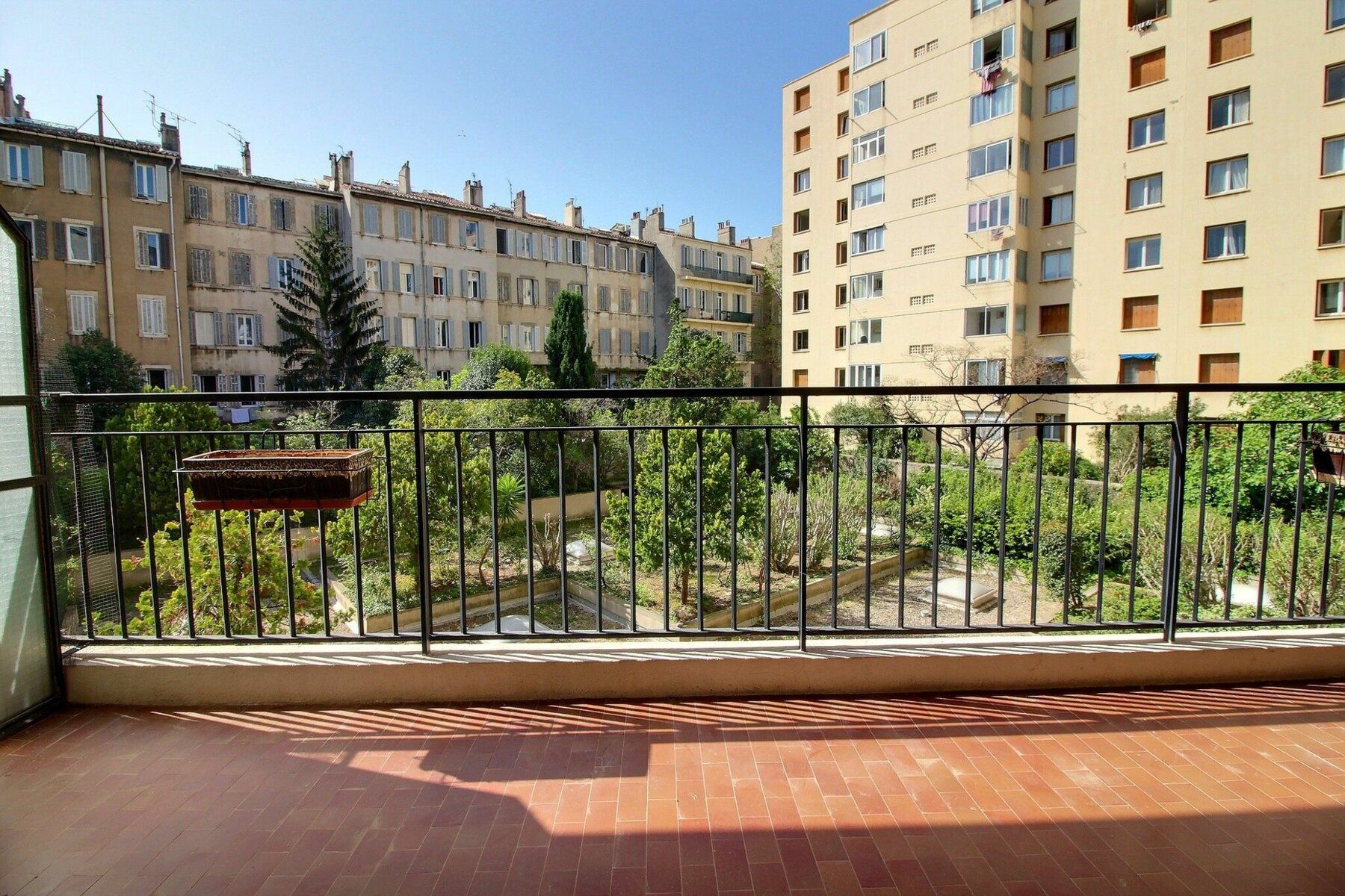 Appartement à vendre 2 58m2 à Marseille 5 vignette-1