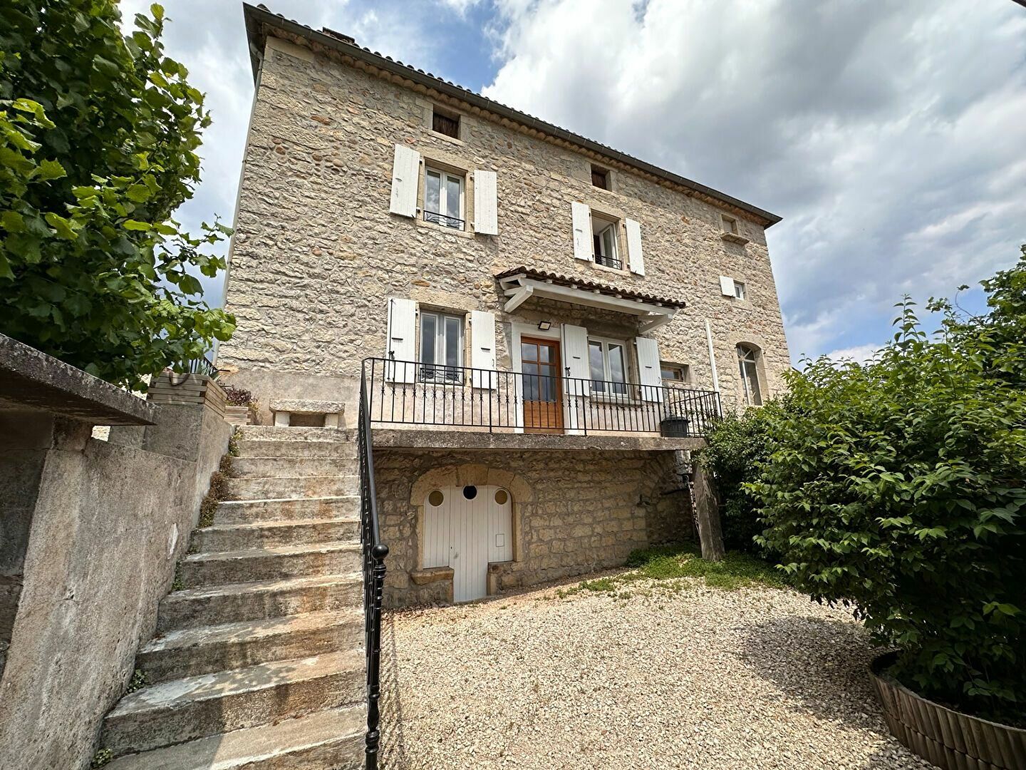 Maison à vendre 5 m2 à Berrias-et-Casteljau vignette-4