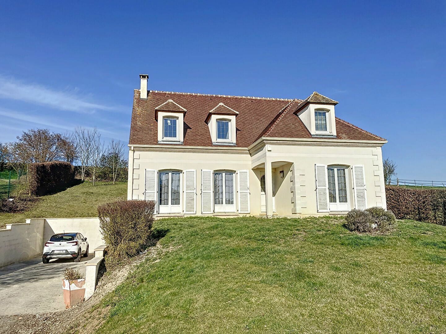 Maison à vendre 4 160m2 à Le Frestoy-Vaux vignette-1