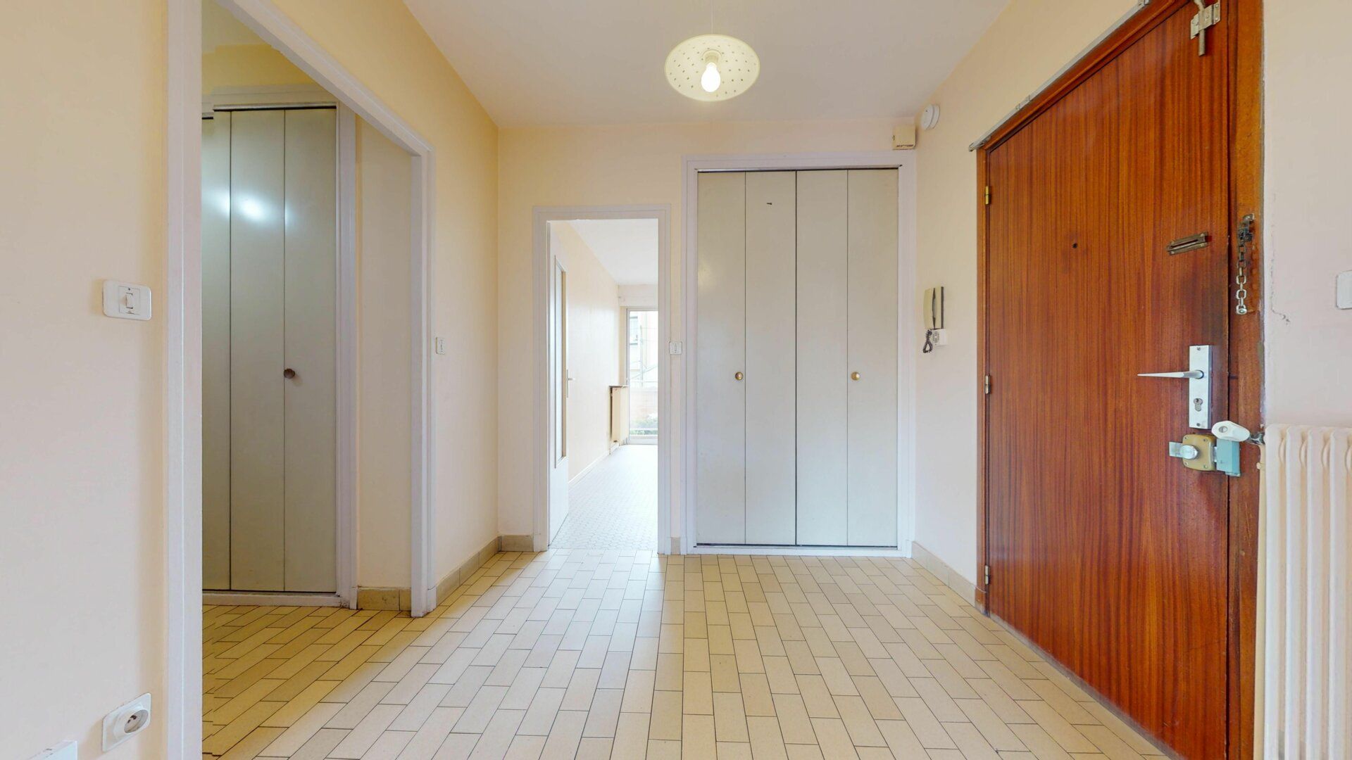 Appartement à louer 4 m2 à Villefranche-sur-Saône vignette-5