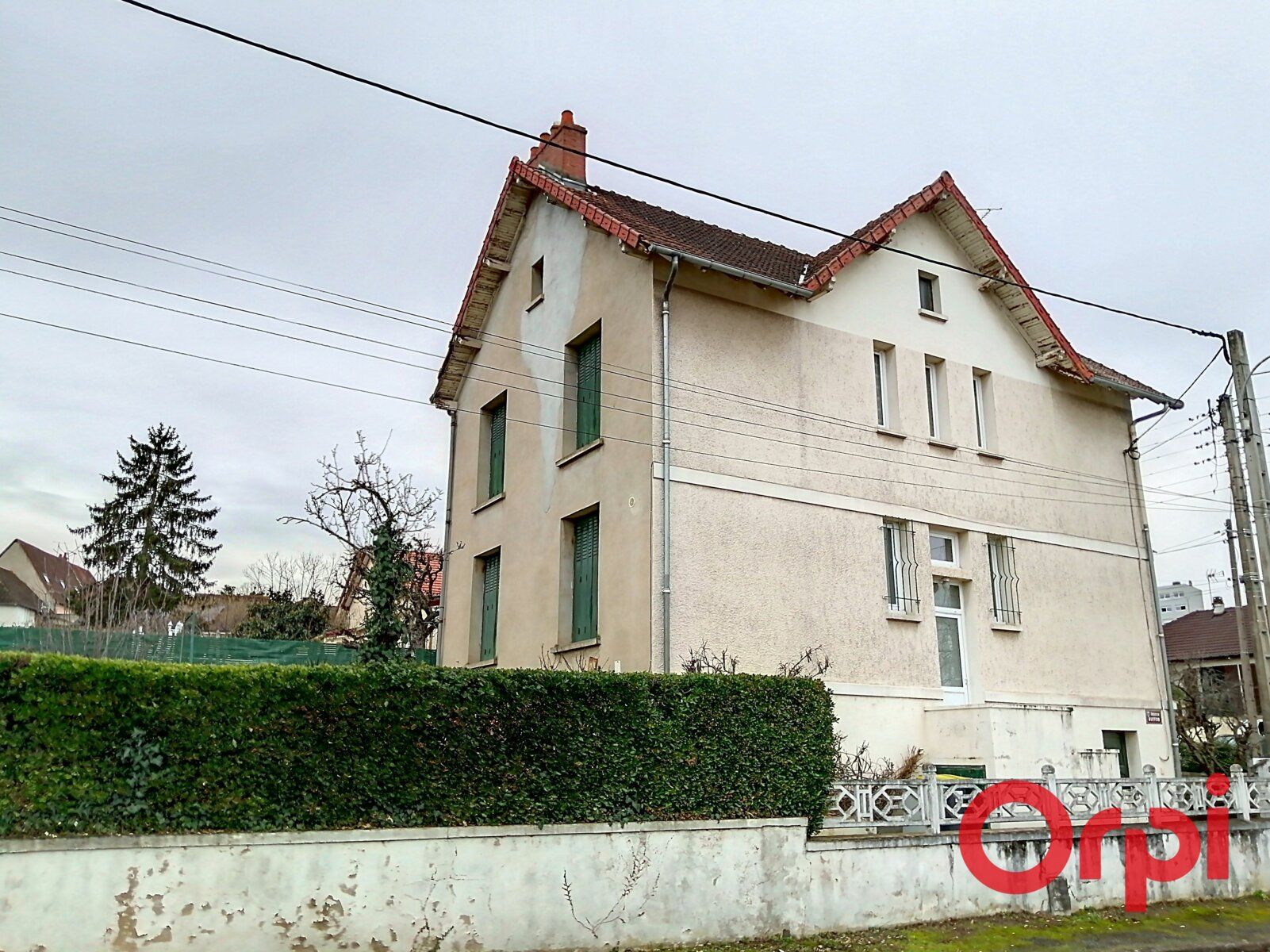 Maison à vendre 6 140m2 à Montluçon vignette-1