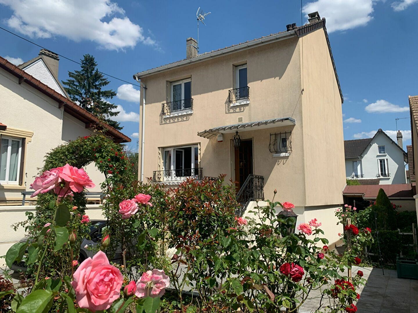 Maison à vendre 4 m2 à Saint-Brice-sous-Forêt vignette-1