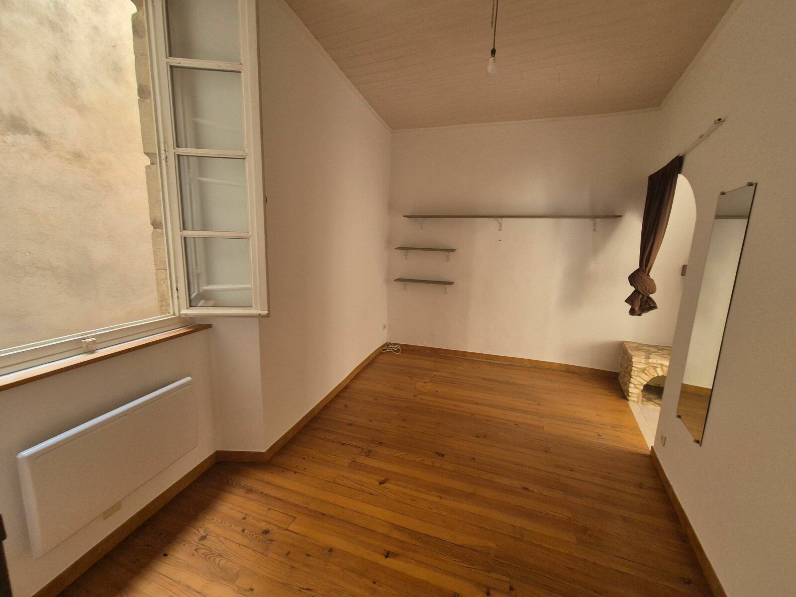 Appartement à vendre 3 m2 à Pont-Saint-Esprit vignette-6