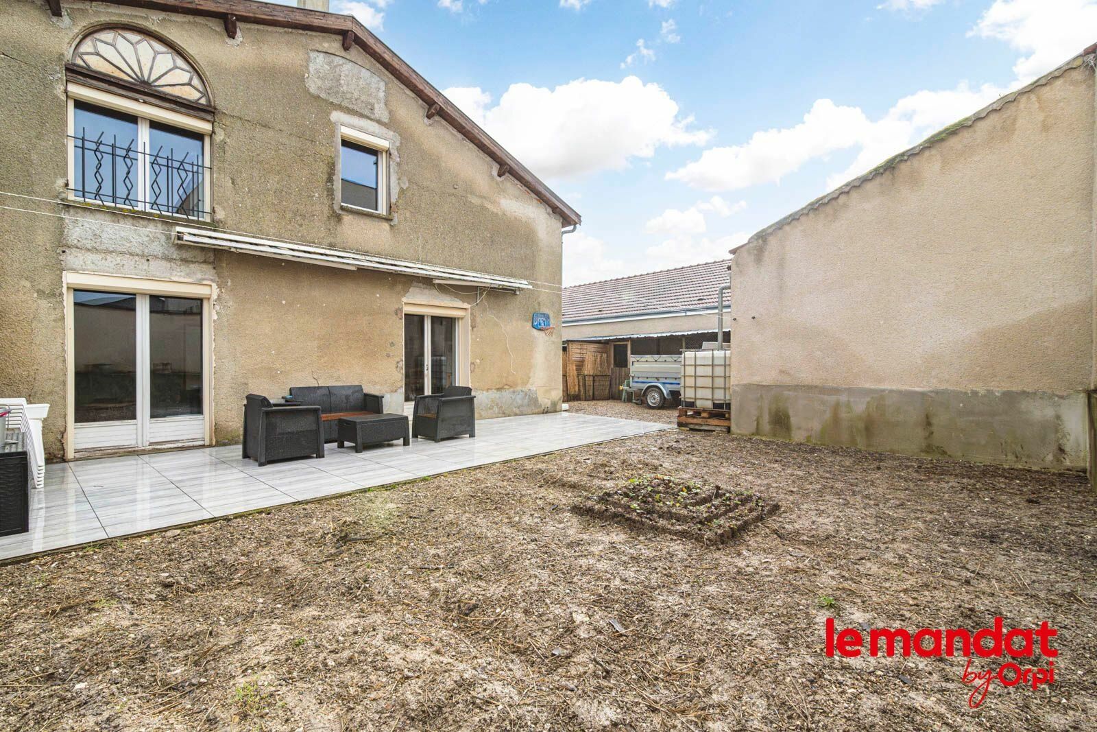 Maison à vendre 5 103.12m2 à Aulnay-sur-Marne vignette-6