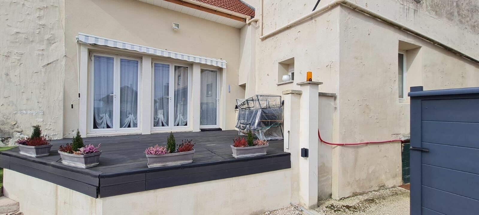 Maison à vendre 2 105m2 à Saâcy-sur-Marne vignette-2