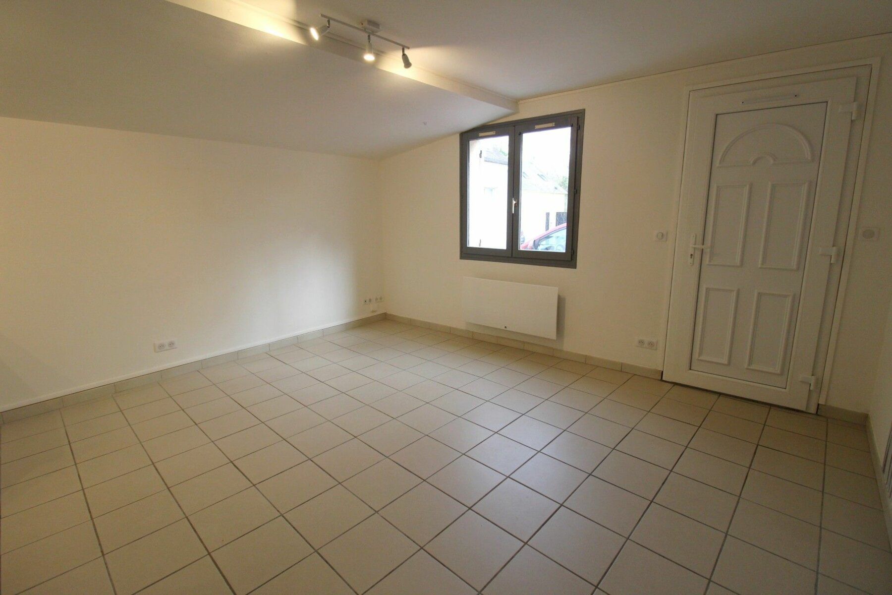 Appartement à louer 1 23.51m2 à Fontenay-Trésigny vignette-6