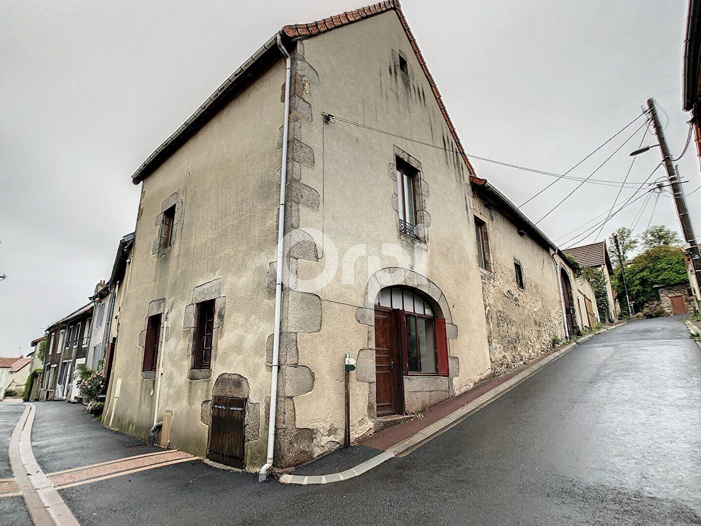 Maison à vendre 4 121.4m2 à Montaigut vignette-1