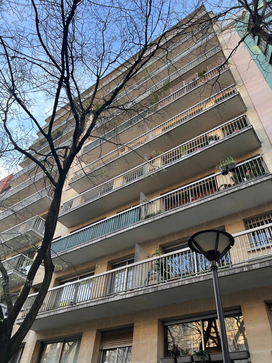 Appartement à louer 4 89.84m2 à Paris 19 vignette-1