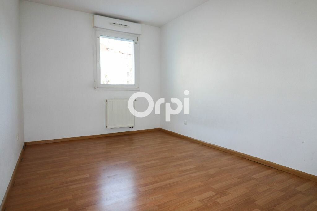 Appartement à louer 4 92.55m2 à Colmar vignette-5