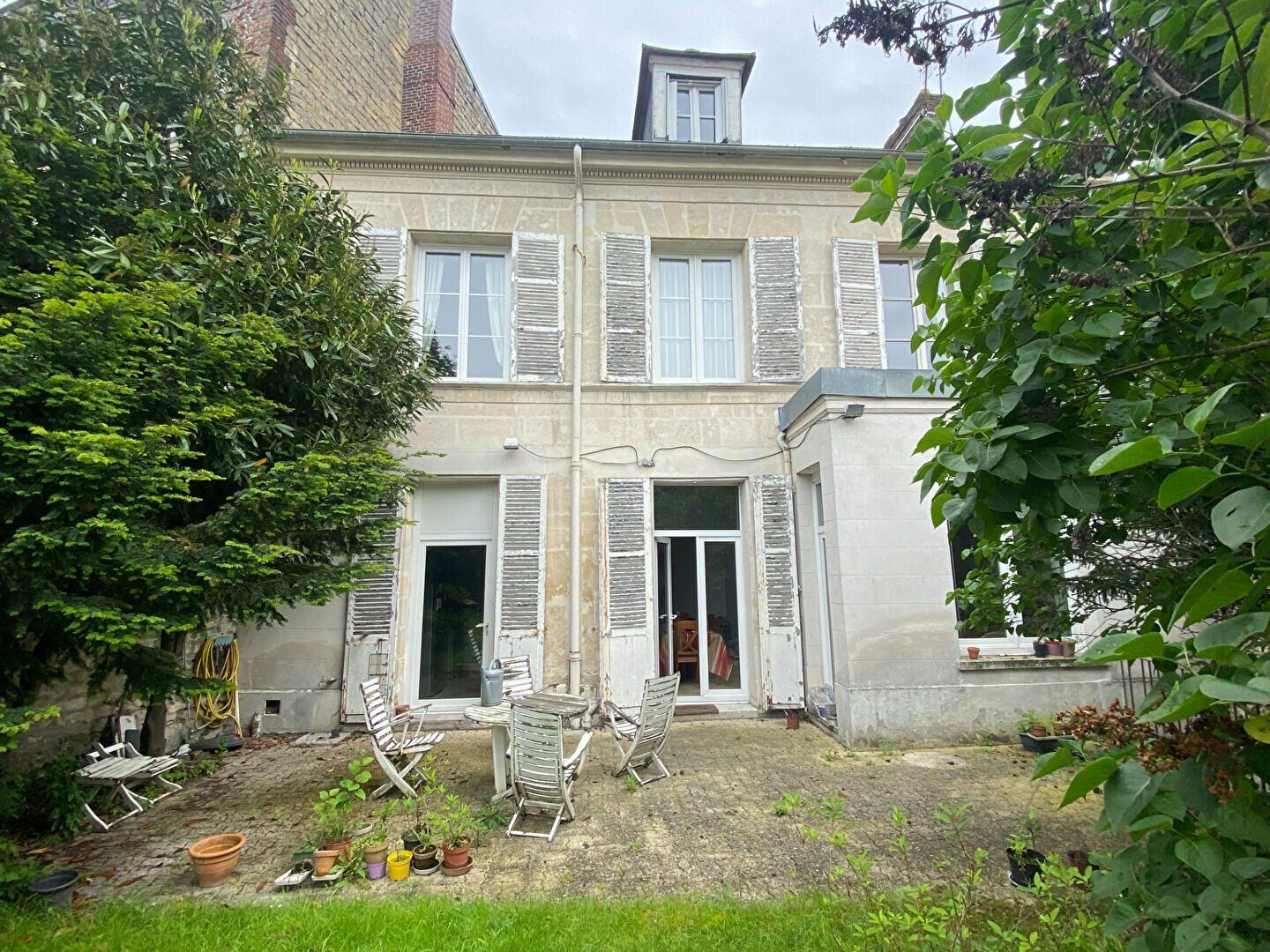 Maison à vendre 7 0m2 à Compiègne vignette-1