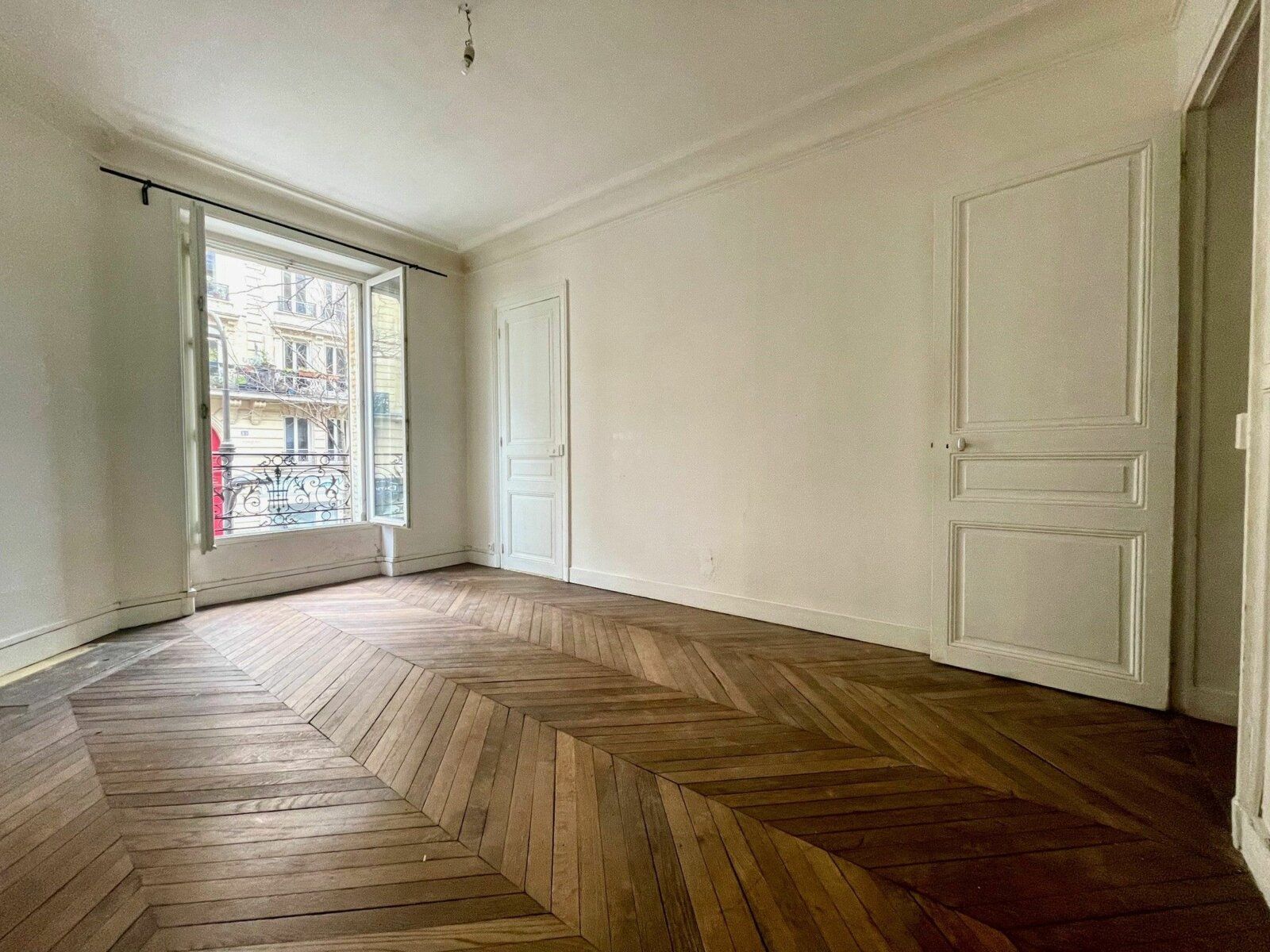 Appartement à vendre 3 50.28m2 à Paris 19 vignette-3