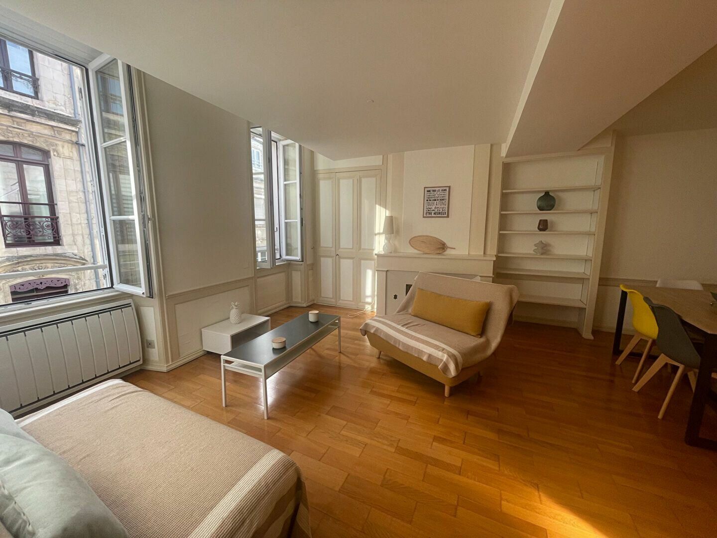 Appartement à vendre 2 58m2 à La Rochelle vignette-2