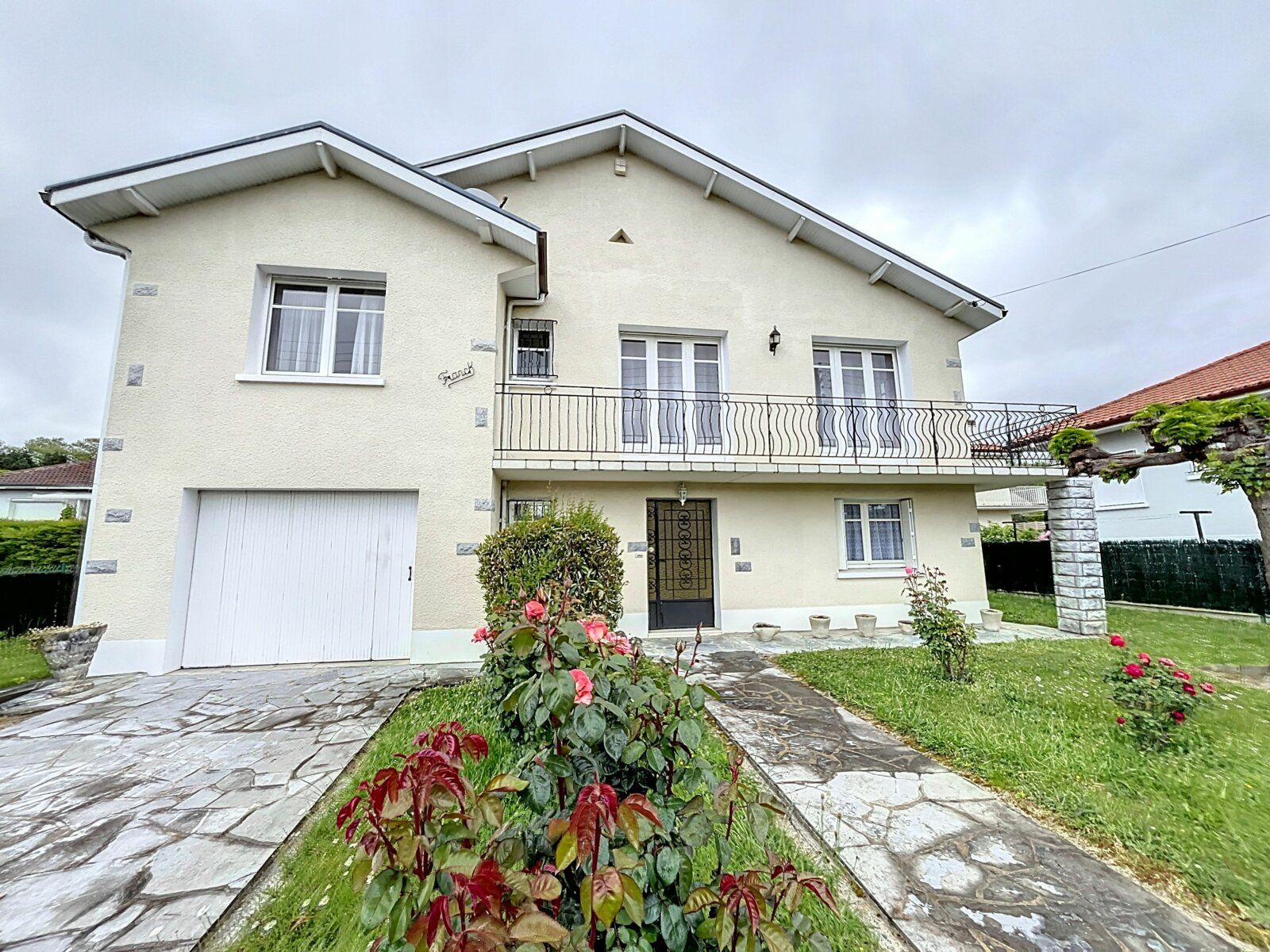 Maison à vendre 6 150m2 à Pau vignette-1