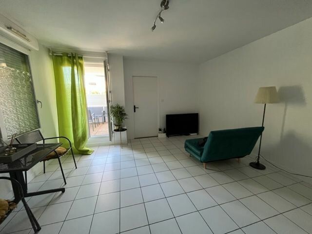 Appartement à louer 1 m2 à Margny-lès-Compiègne vignette-3