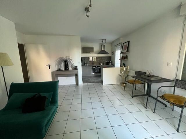 Appartement à louer 1 m2 à Margny-lès-Compiègne vignette-5