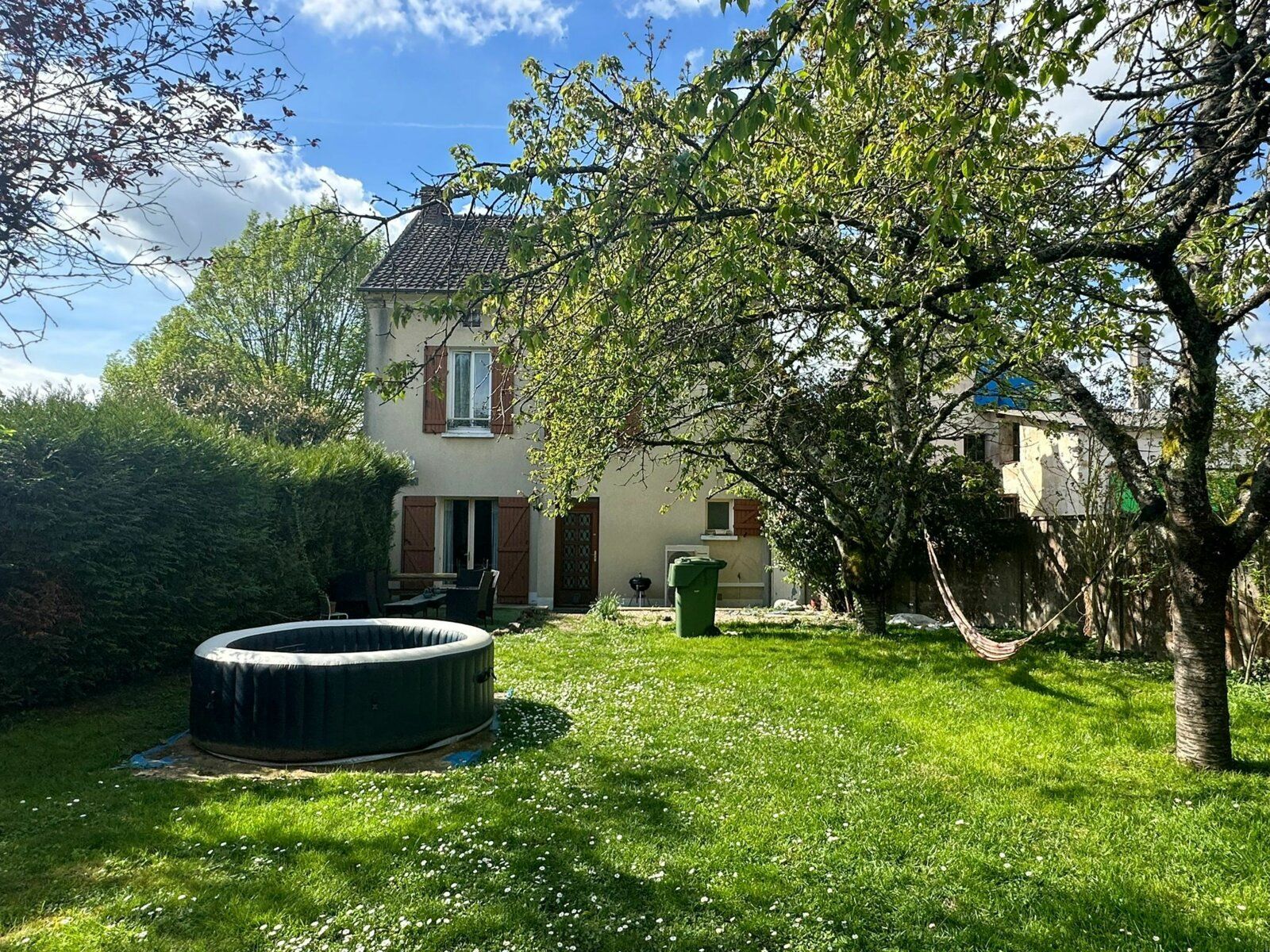 Maison à vendre 4 m2 à Saâcy-sur-Marne vignette-3