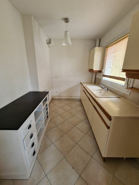 Appartement à louer 2 m2 à Villiers-sur-Marne vignette-4