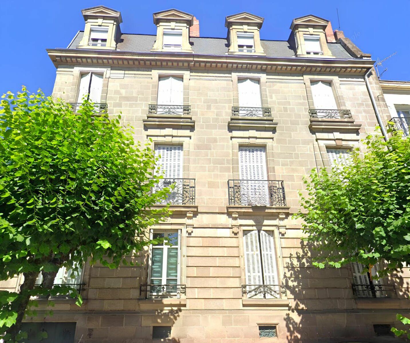 Appartement à vendre 5 110m2 à Limoges vignette-1