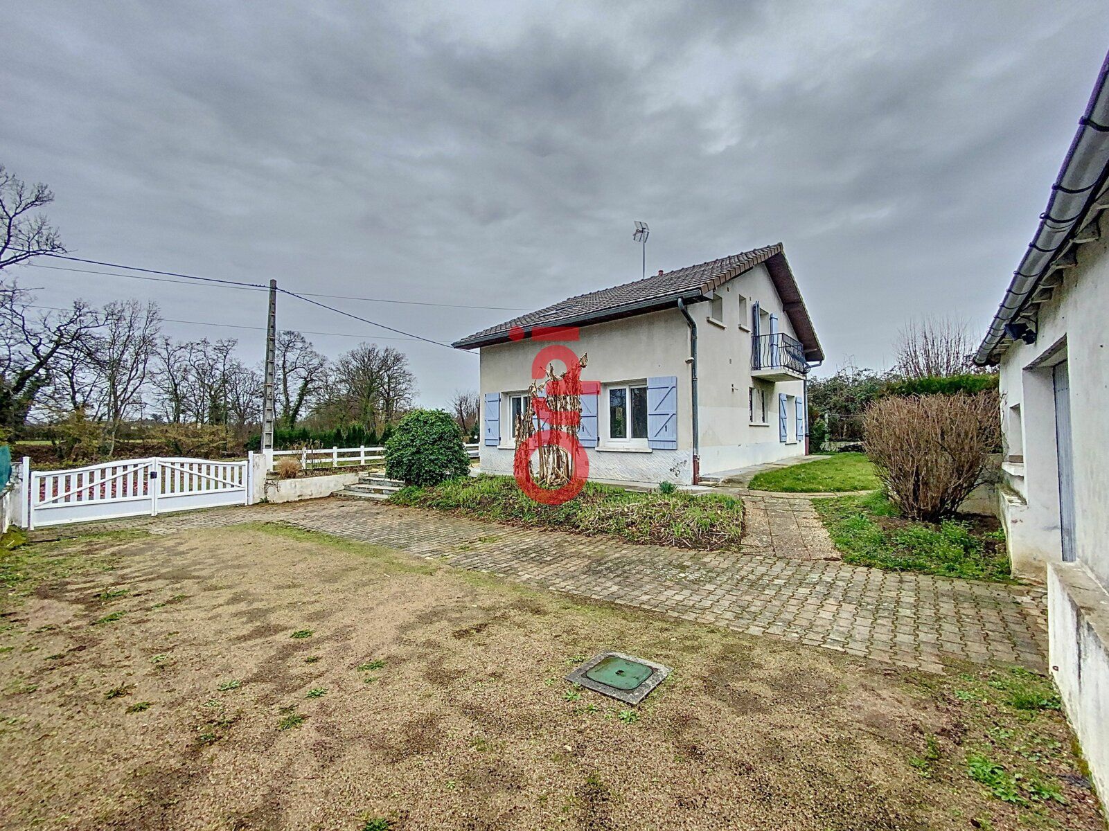 Maison à vendre 6 110.91m2 à Saint-Rémy-en-Rollat vignette-14
