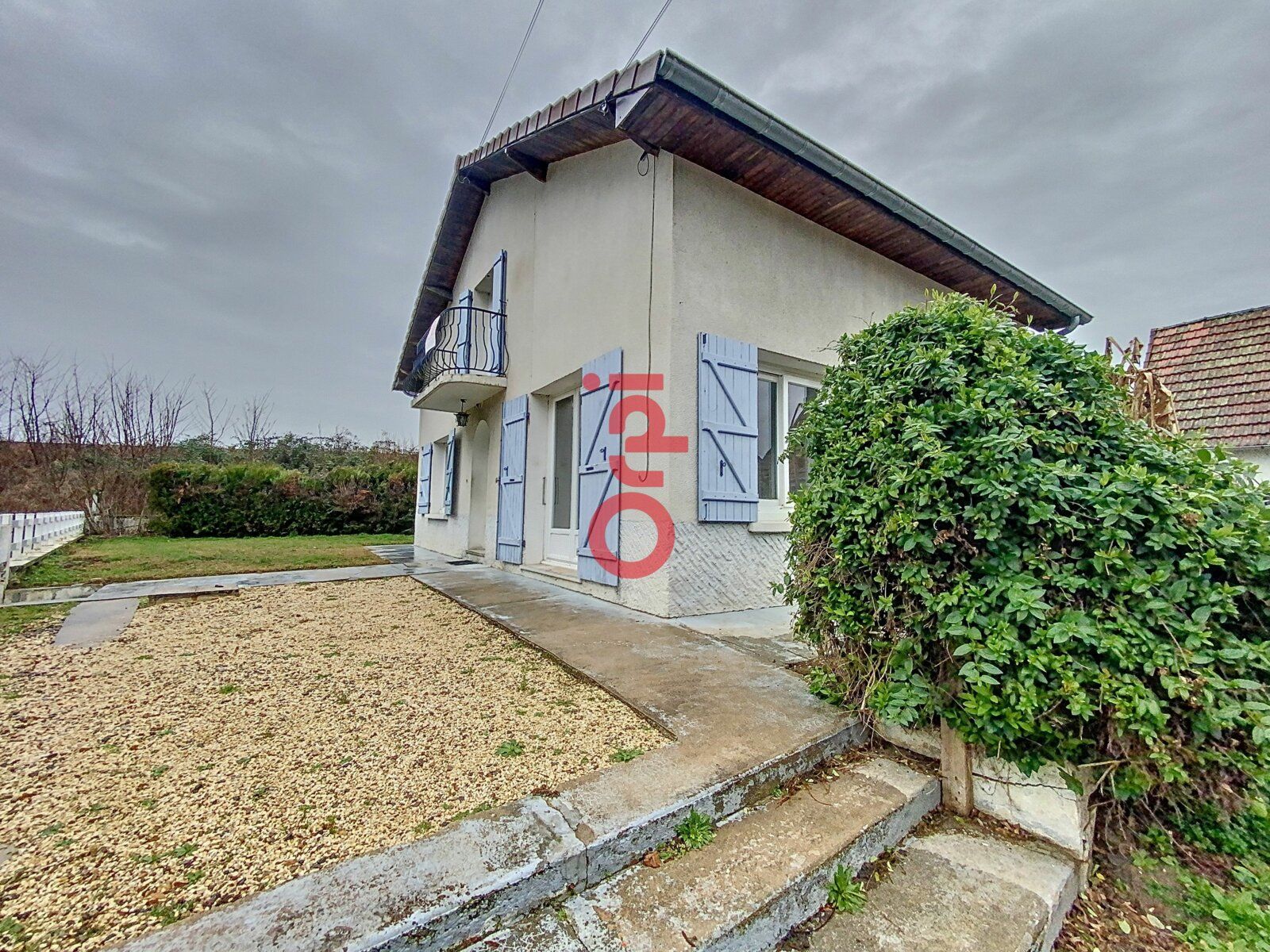 Maison à vendre 6 110.91m2 à Saint-Rémy-en-Rollat vignette-15