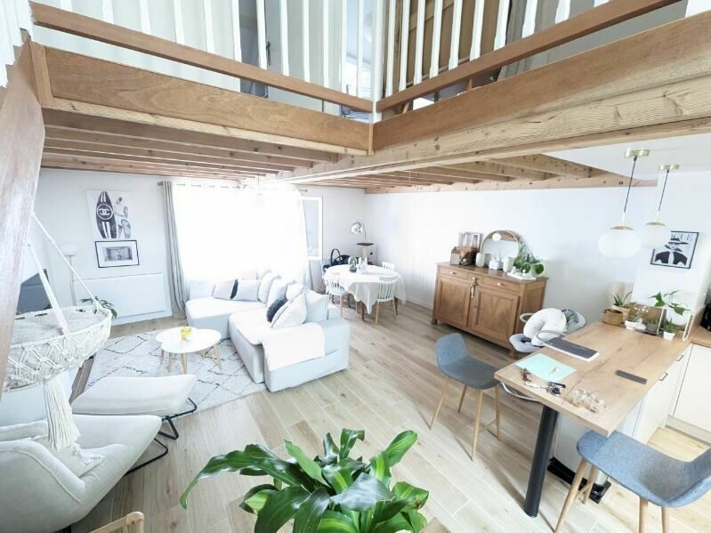 Appartement à vendre 2 m2 à Bourg-en-Bresse vignette-2