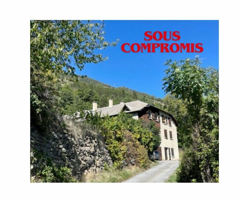 Maison à vendre 8 458m2 à Châteauroux-les-Alpes vignette-1