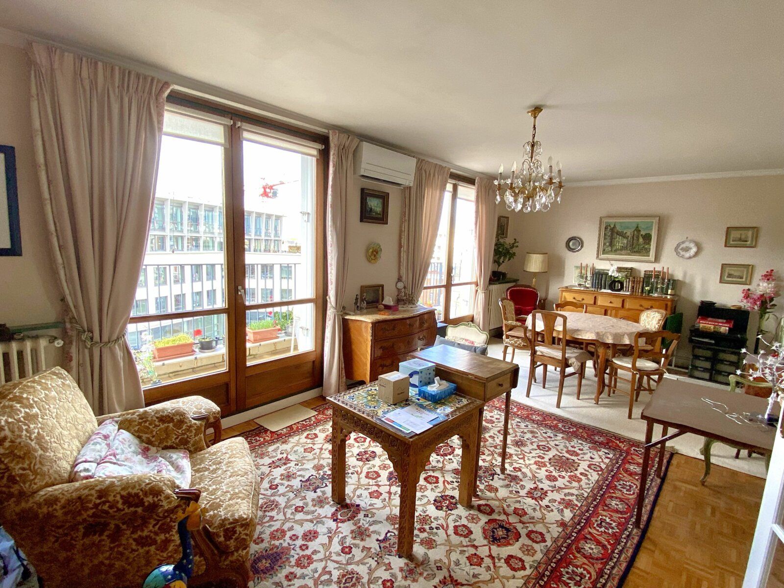 Appartement à vendre 4 77m2 à Versailles vignette-1