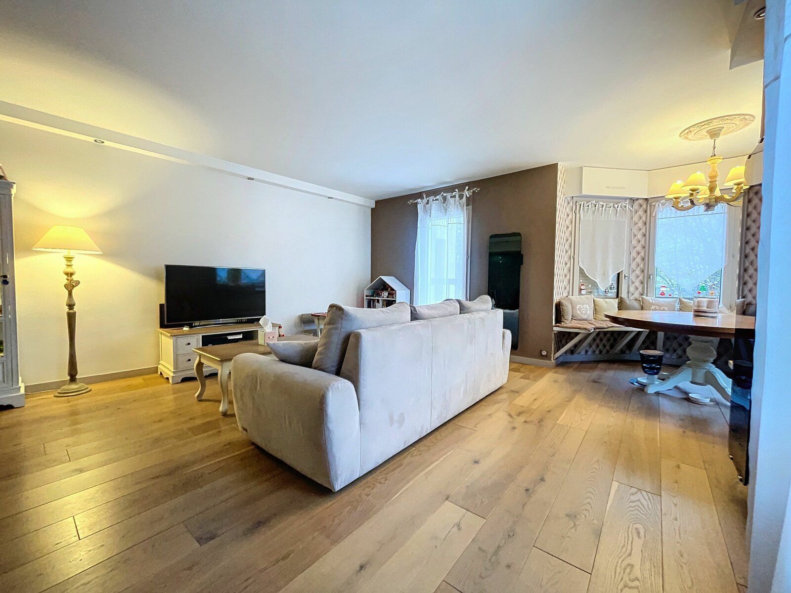 Appartement à vendre 5 109.5m2 à Coye-la-Forêt vignette-1