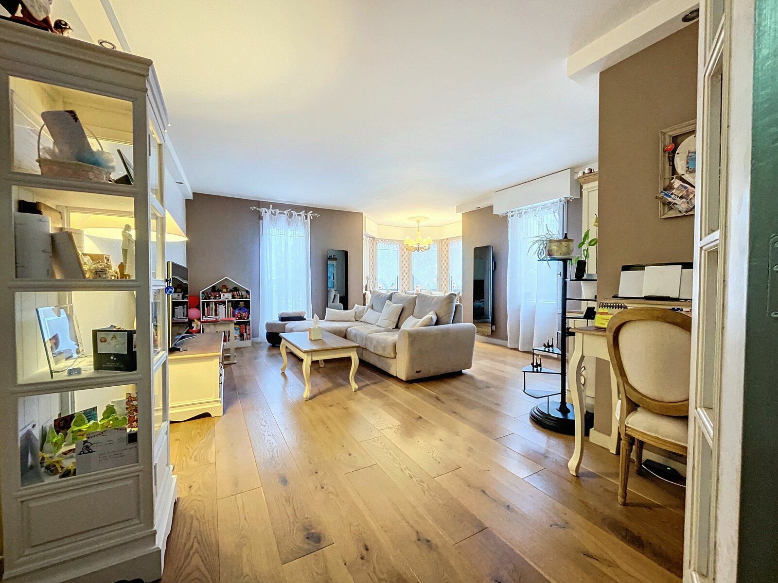 Appartement à vendre 5 109.5m2 à Coye-la-Forêt vignette-2