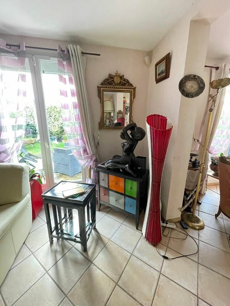 Maison à vendre 9 254.99m2 à Saint-Germain-lès-Corbeil vignette-9