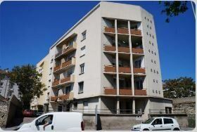 Appartement à vendre 3 70.65m2 à Nîmes vignette-1