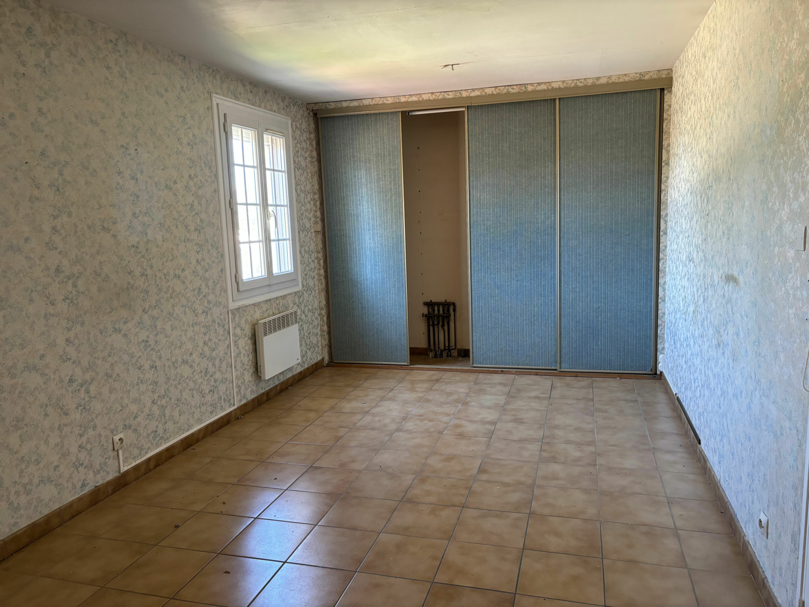 Maison à vendre 4 m2 à Saint-Paul-Trois-Châteaux vignette-8