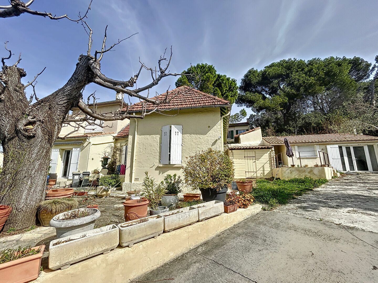 Maison à vendre 4 129m2 à Villeneuve-lès-Avignon vignette-4