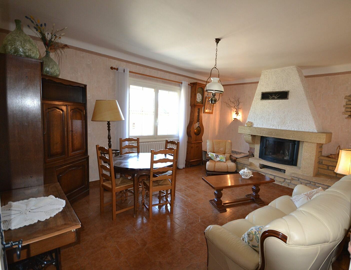 Maison à vendre 4 125m2 à Castillon-du-Gard vignette-2