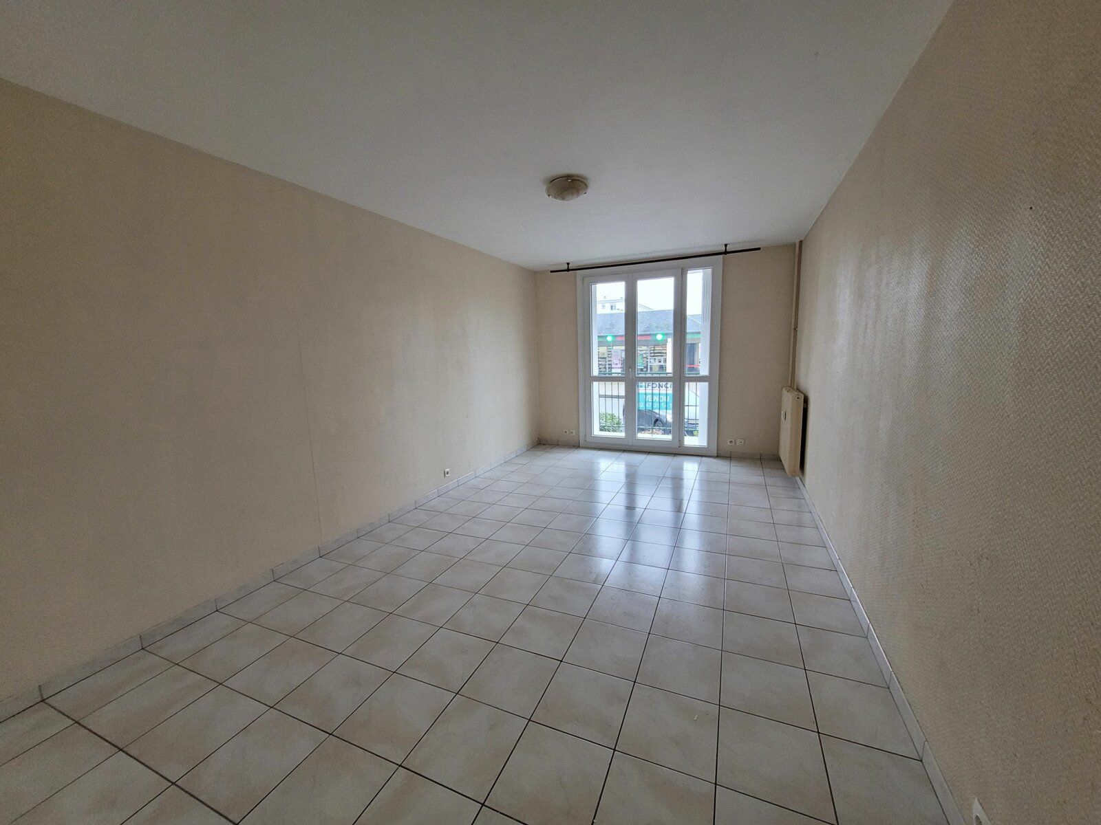 Appartement à vendre 3 64.68m2 à Joué-lès-Tours vignette-3