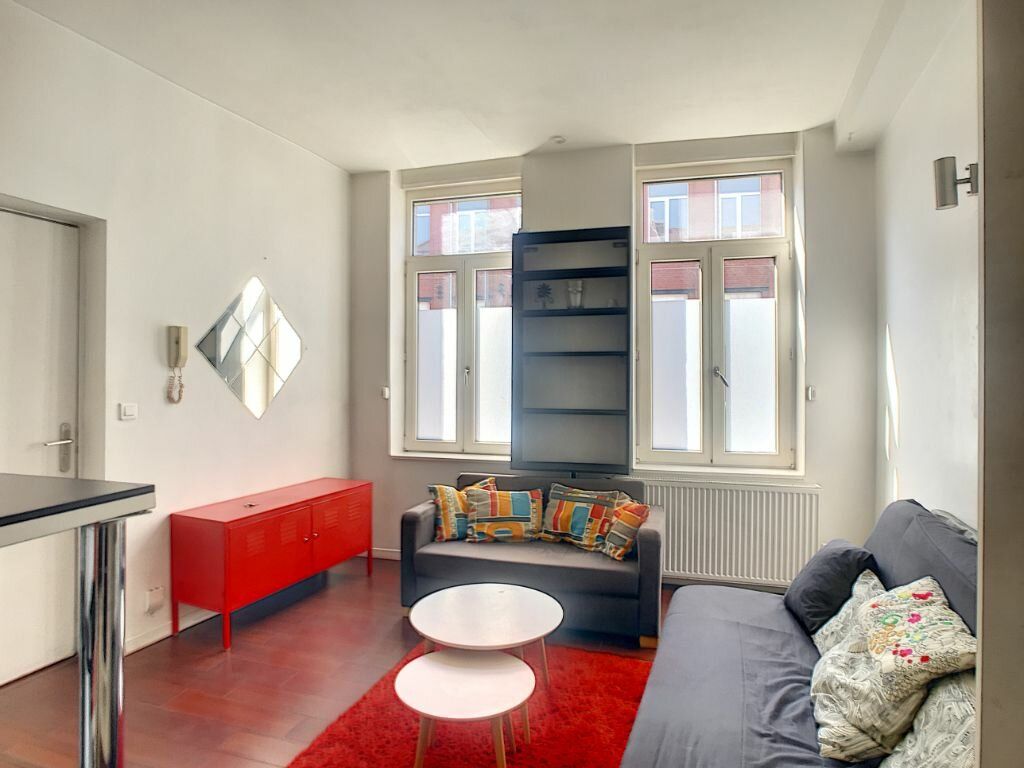 Appartement à louer 1 18.4m2 à Lille vignette-2