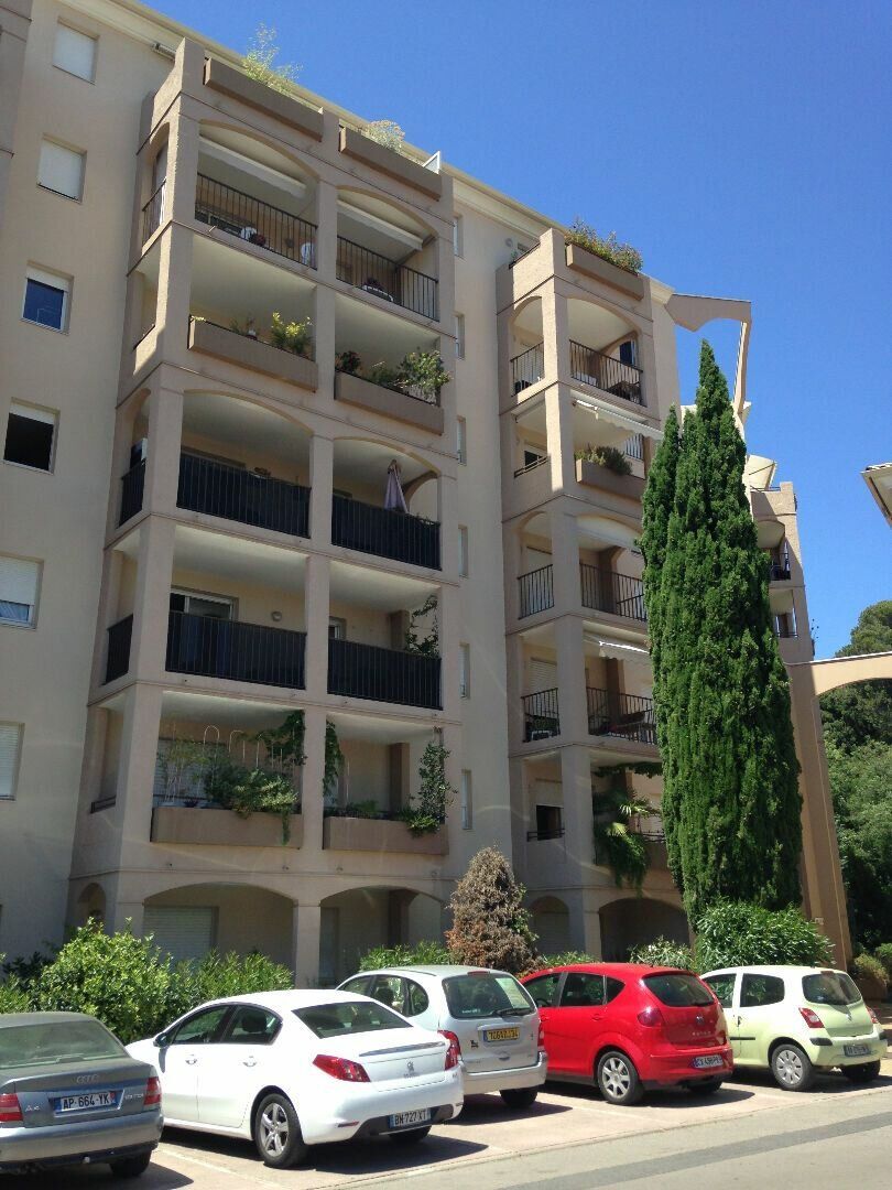 Appartement à vendre 1 31.85m2 à Montpellier vignette-1