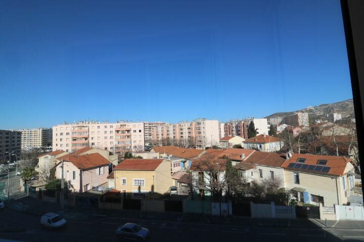 Appartement à louer 2 51.73m2 à Marseille 9 vignette-5