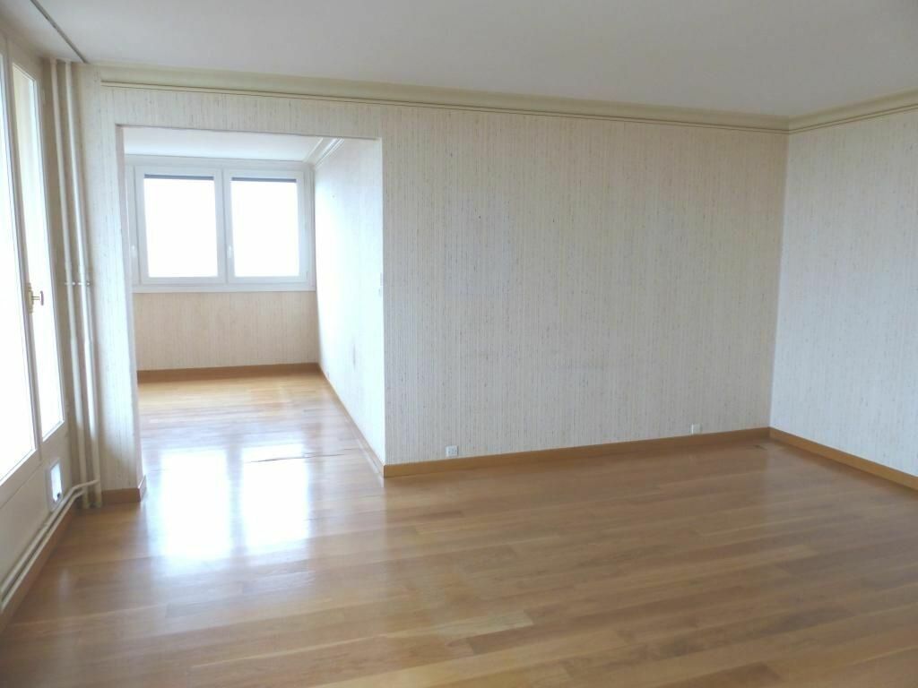 Appartement à vendre 4 108.1m2 à Angers vignette-5