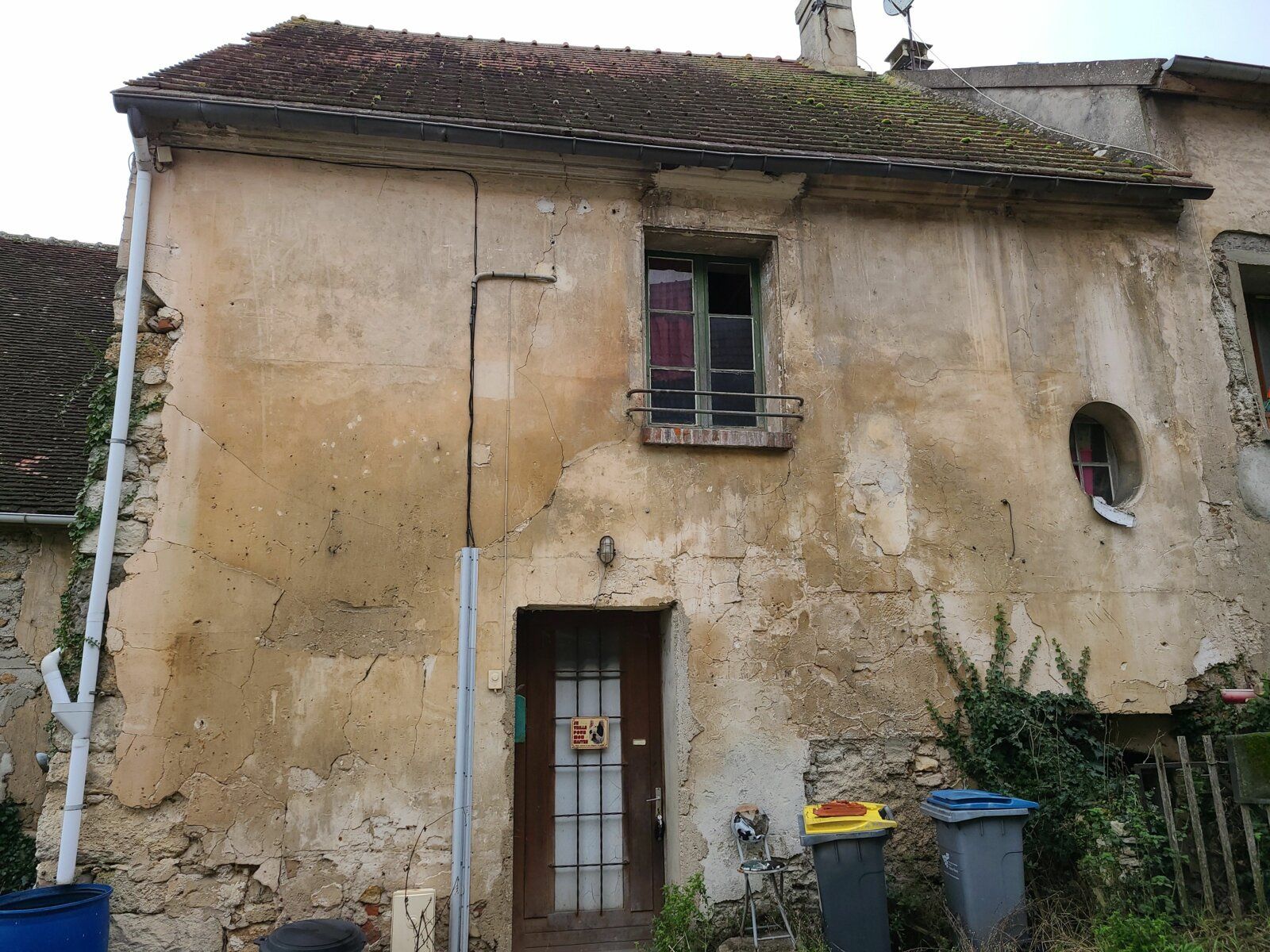 Maison à vendre 2 m2 à Azy-sur-Marne vignette-1
