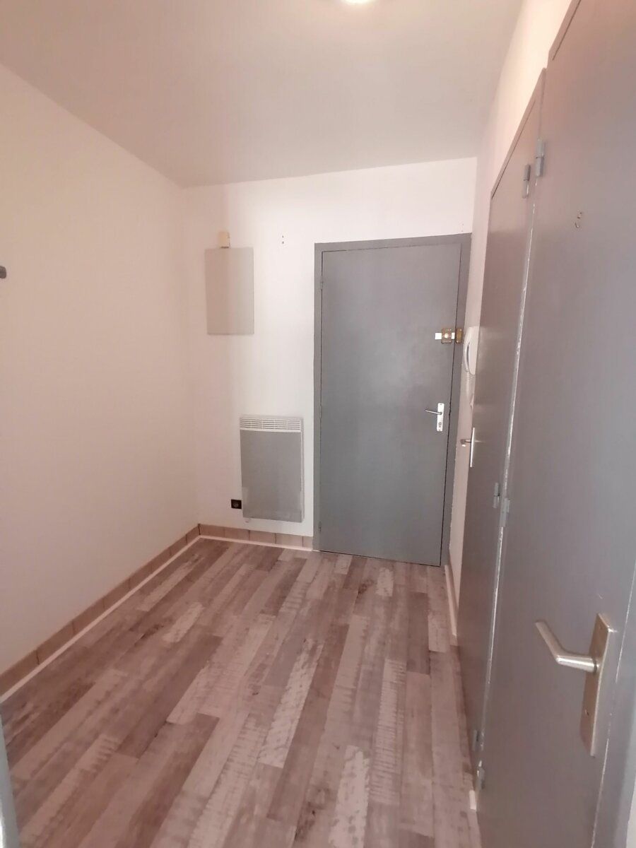 Appartement à vendre 1 23.87m2 à Saint-Georges-de-Didonne vignette-4