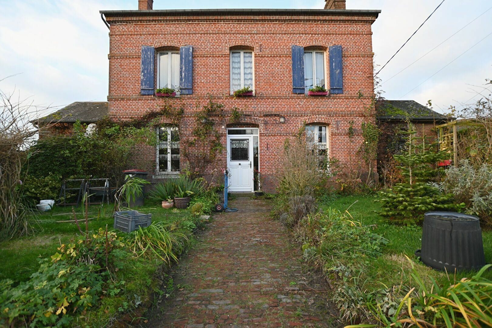 Maison à vendre 6 143.79m2 à Estrées-lès-Crécy vignette-1
