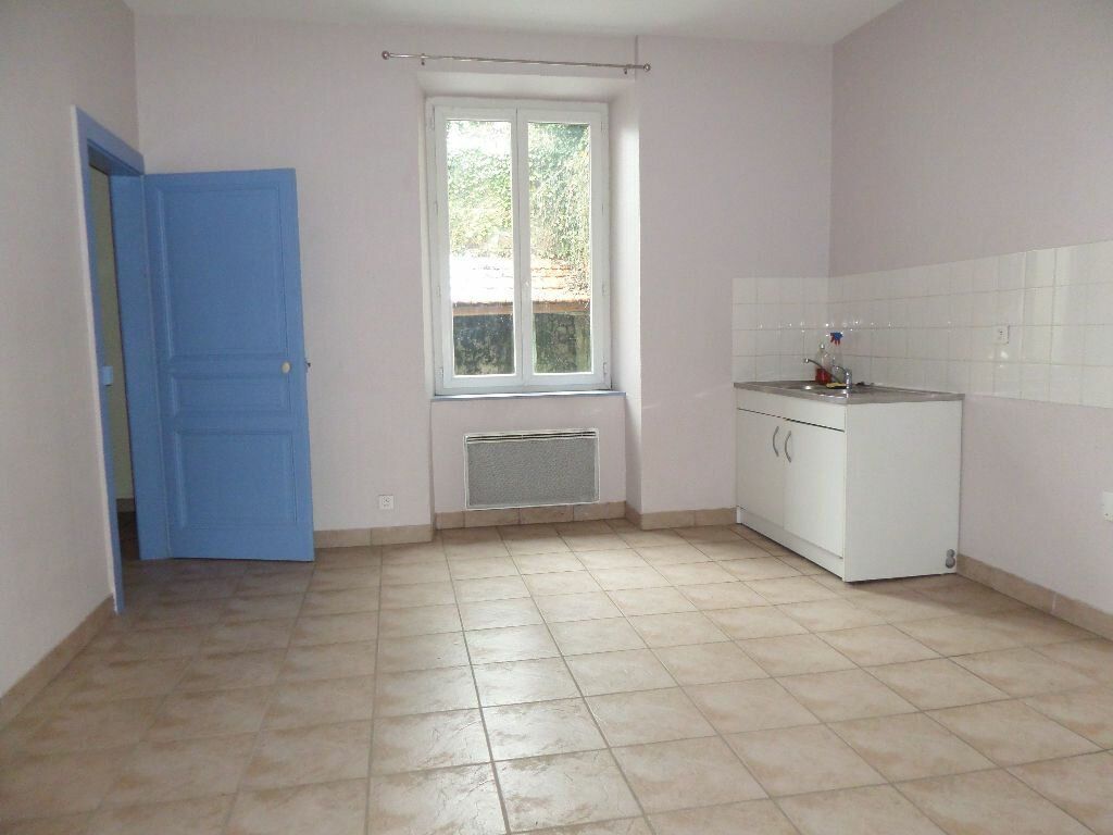 Appartement à louer 2 34m2 à Limoges vignette-3