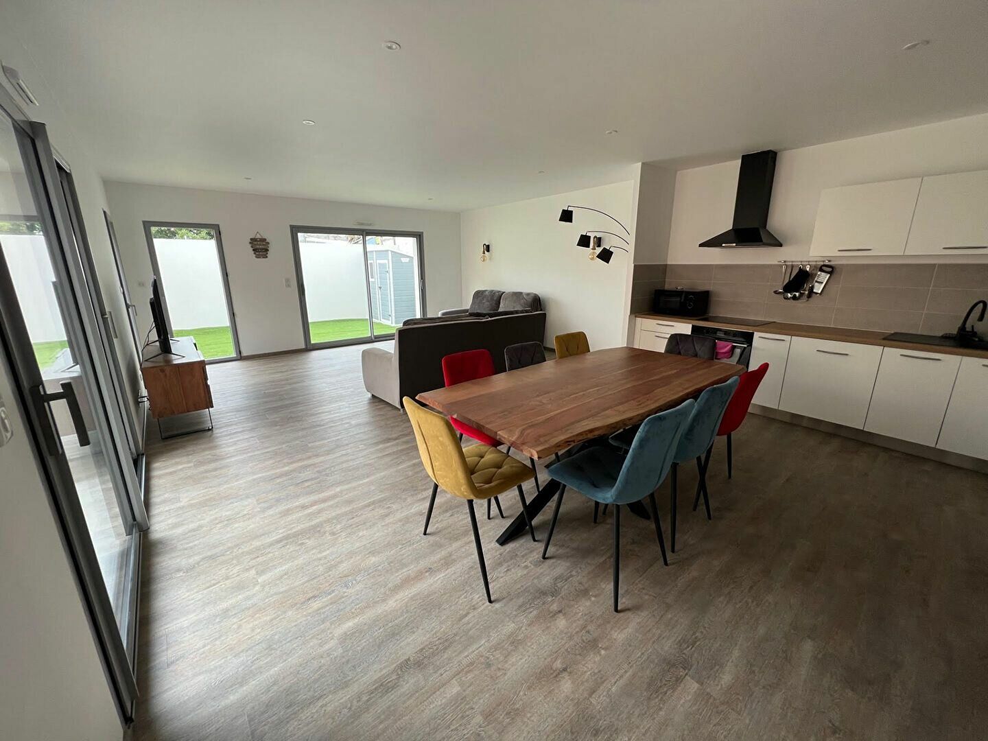 Maison à vendre 4 m2 à Saint-Georges-de-Didonne vignette-3