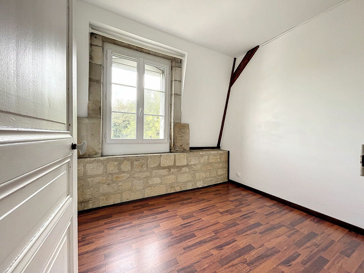 Appartement à vendre 2 50m2 à Chantilly vignette-6