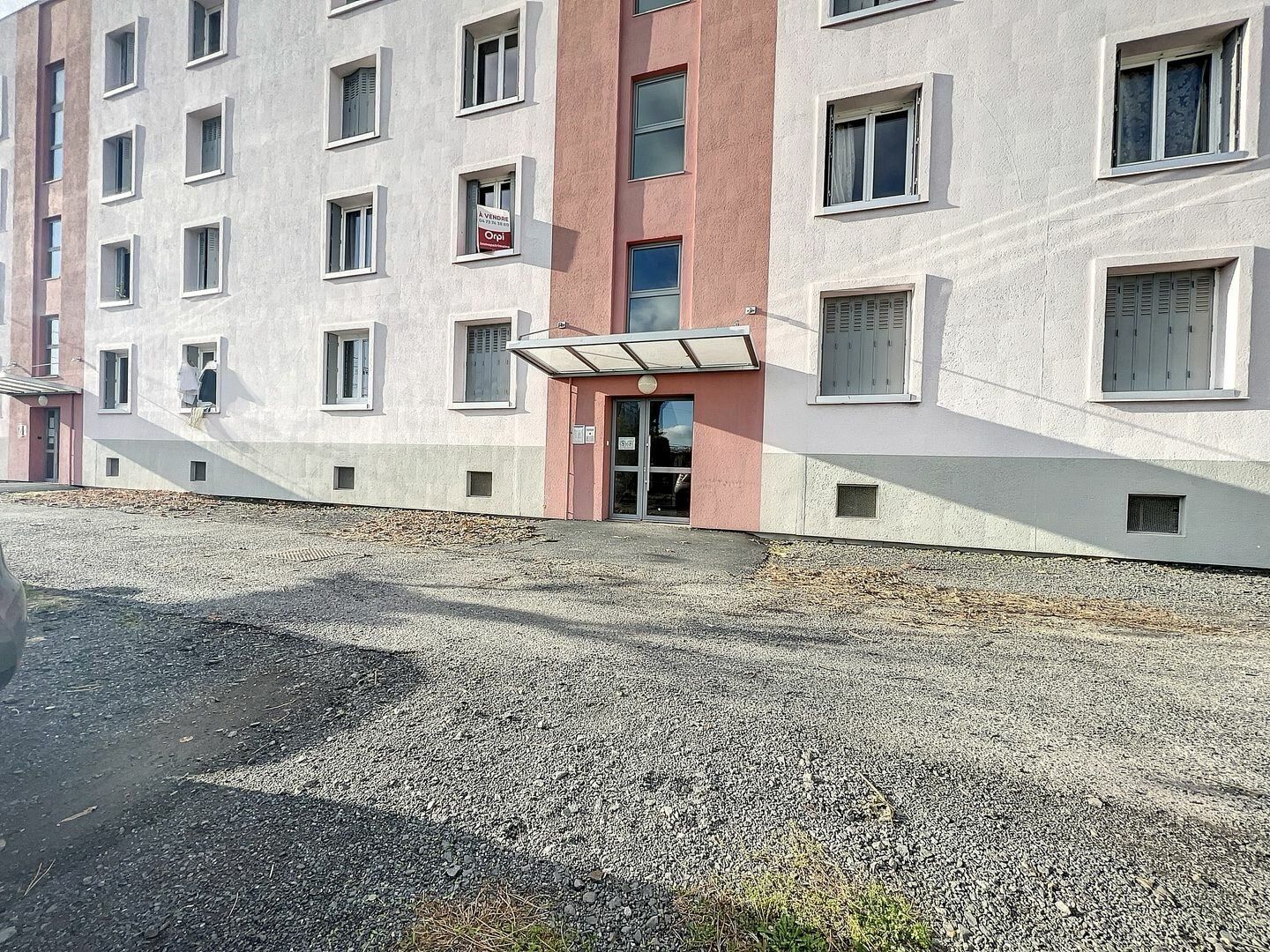 Appartement à vendre 3 57.56m2 à Clermont-Ferrand vignette-2