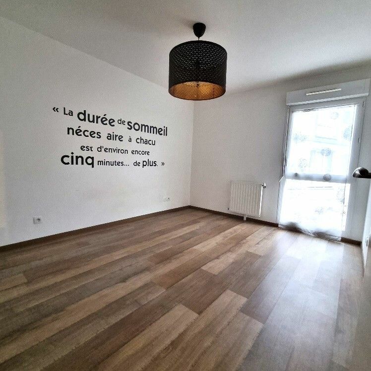 Appartement à vendre 3 54.6m2 à Ivry-sur-Seine vignette-6