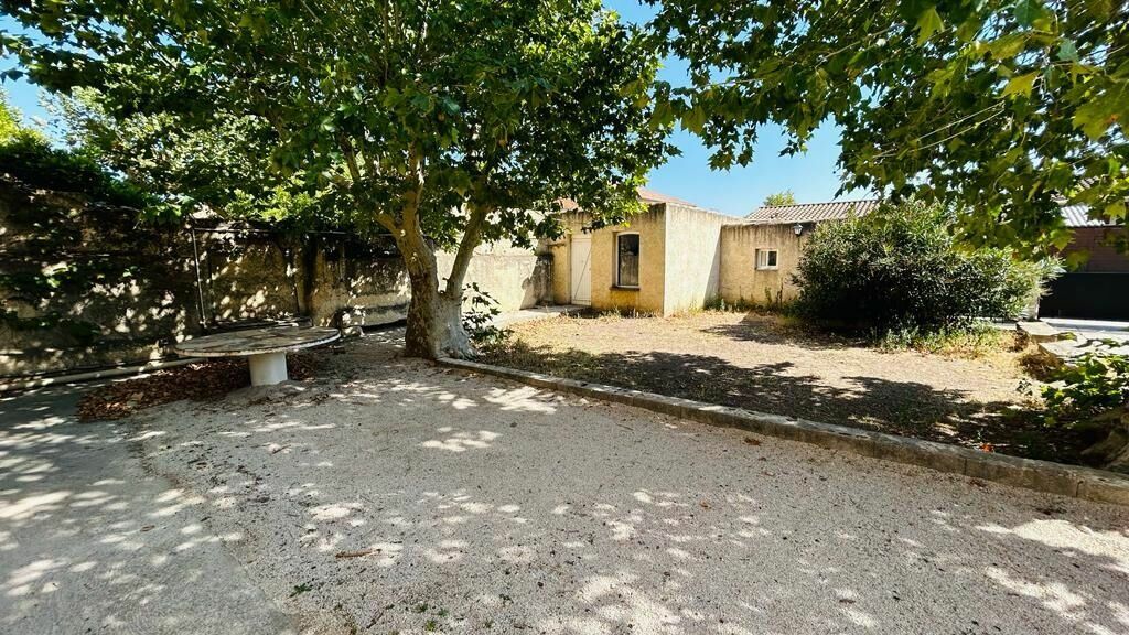 Maison à vendre 6 160m2 à Montfavet - Avignon vignette-6